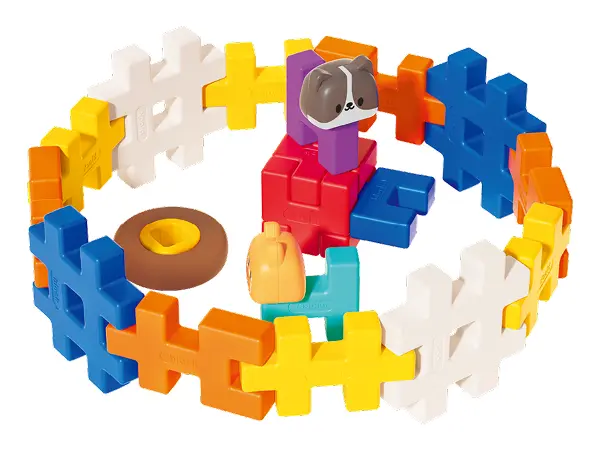 Building blocks pet playground model with SUPUZZ interlocking pieces