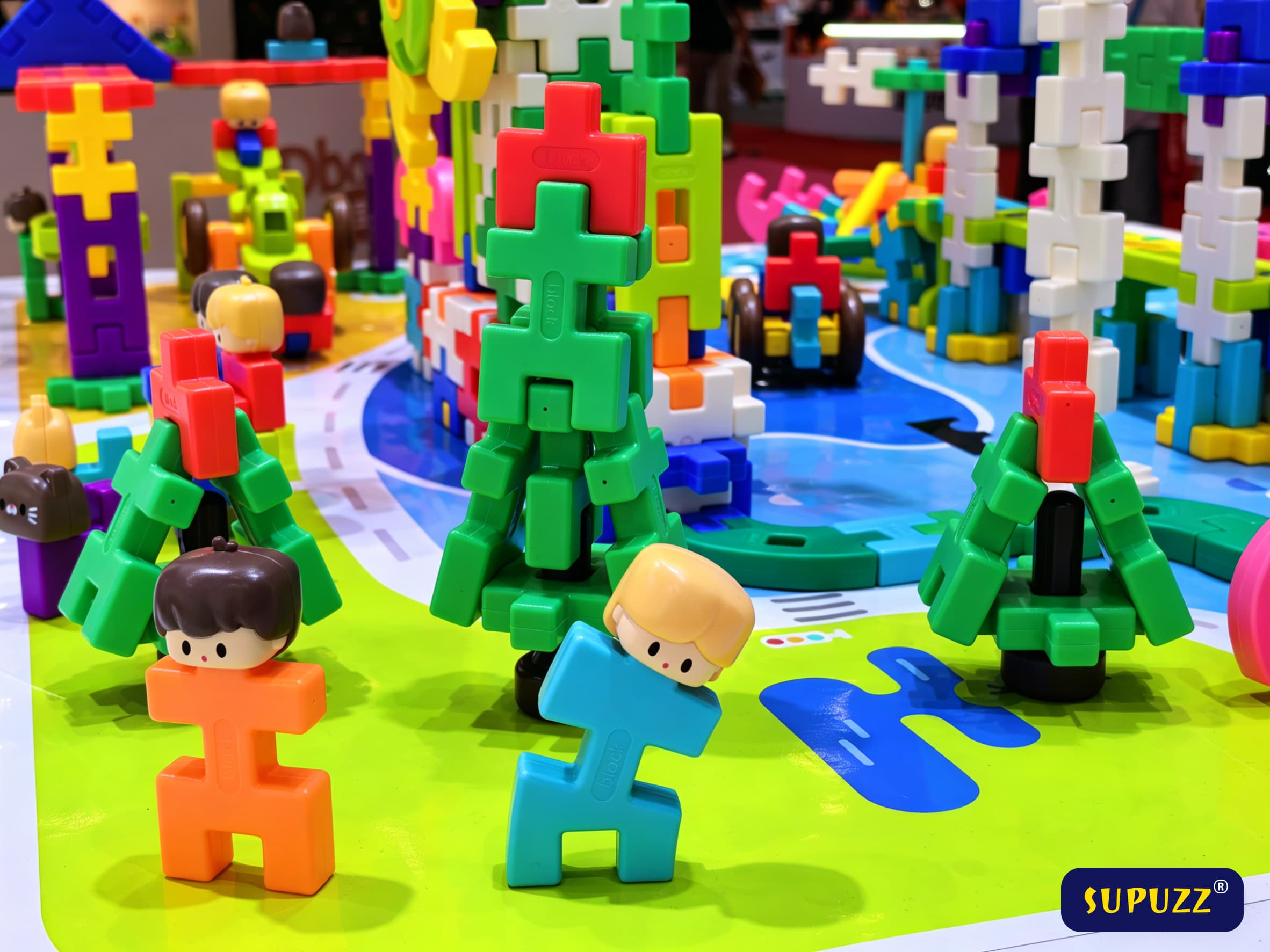 SUPUZZ Rainbow Building Blocks — waffle-style interlocking construction toy