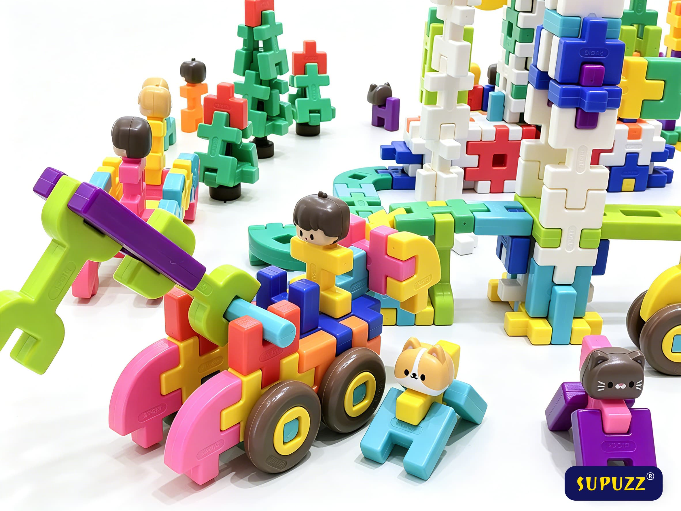 SUPUZZ waffle blocks mechanical vehicle with crane, figures, and builds